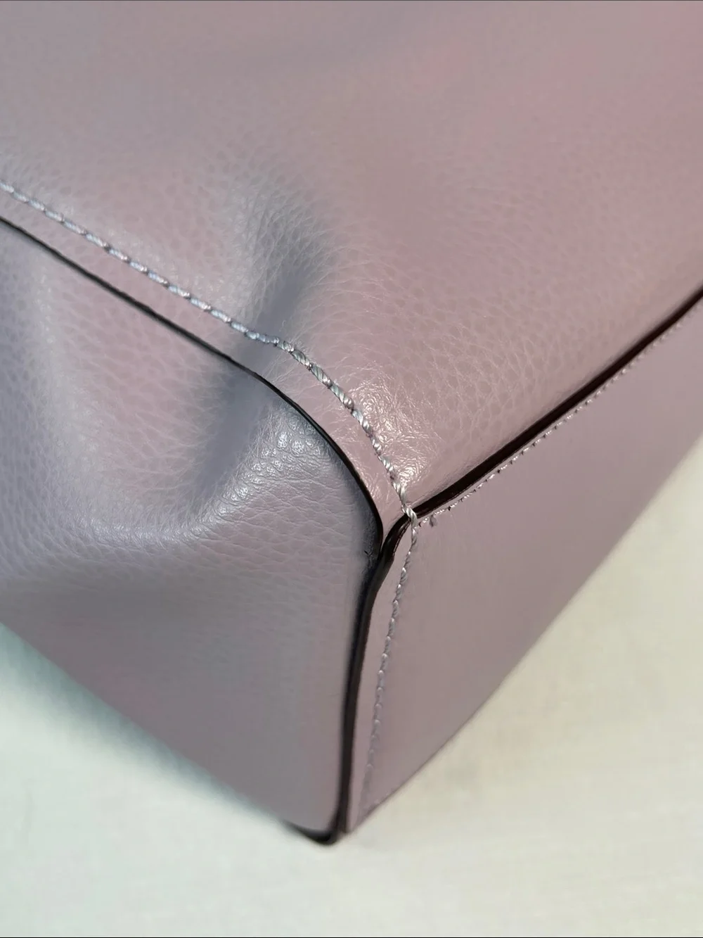 Coach L2054-58860 Derby Leather Tote Lavender Mauve Pebbled Leather